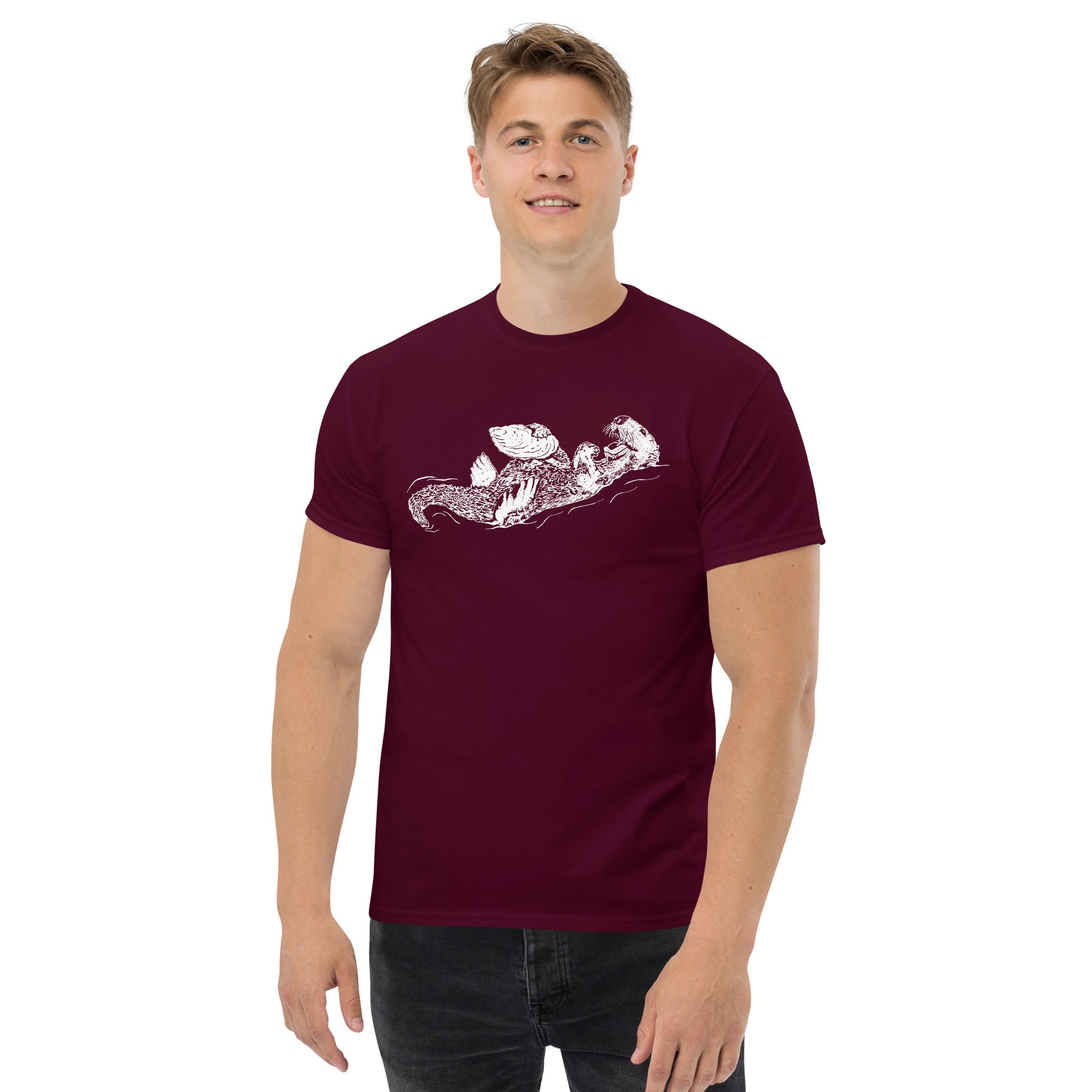 Sea Otter with Oyster - Men's classic tee Gildan 5000